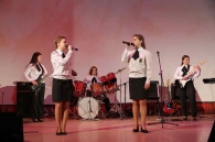 День защитников Отечества с песней