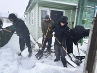«Эстафета добра»: как волонтёры БРСМ согревают сердца в лютый мороз